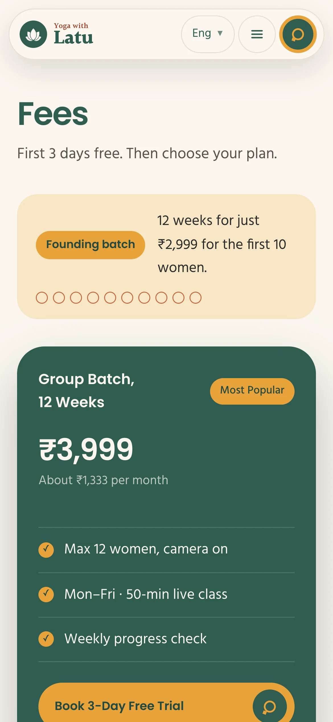 Fees on a phone: the 12-week group batch at ₹3,999, with the free-trial WhatsApp button